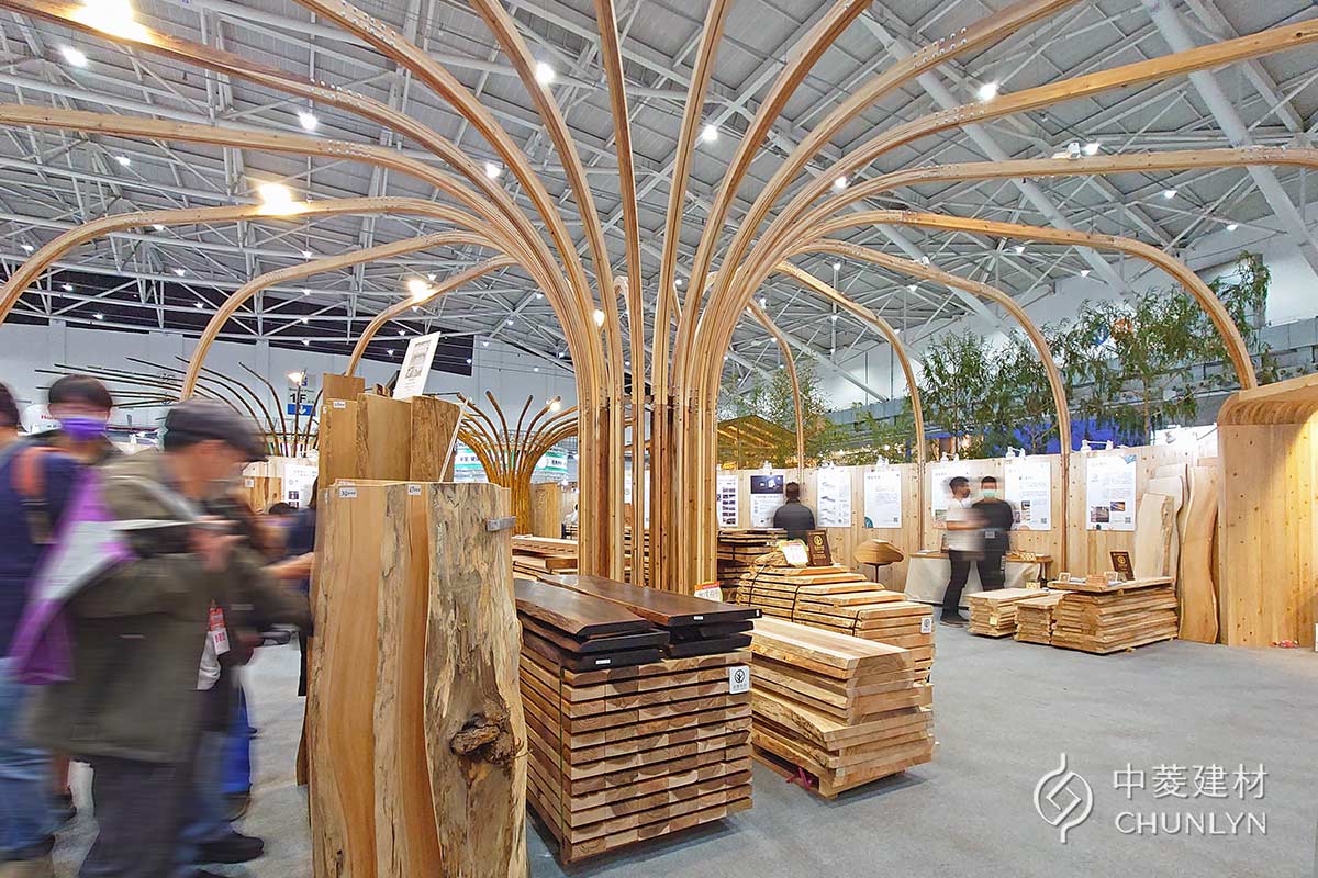 國產材台灣館再登2021建材展，中菱建材「木絲包材、礦化木纖」與林共生