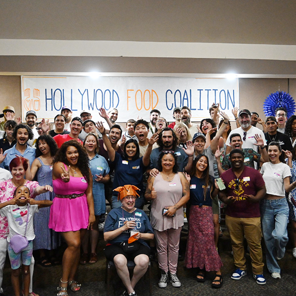 EP Blog-Thumbnail image-Group gathering for Hollywood Food Coalition event