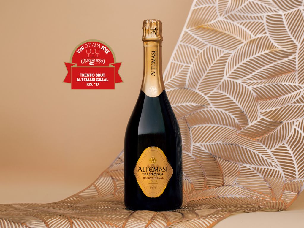 ALTEMASI TRENTODOC RISERVA GRAAL 2017 RICEVE IL PREMIO “TRE BICCHIERI”.