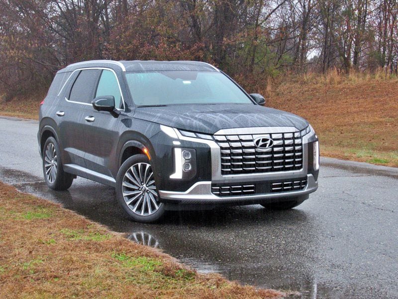 2023 Hyundai Palisade ・  Photo by Brady Holt