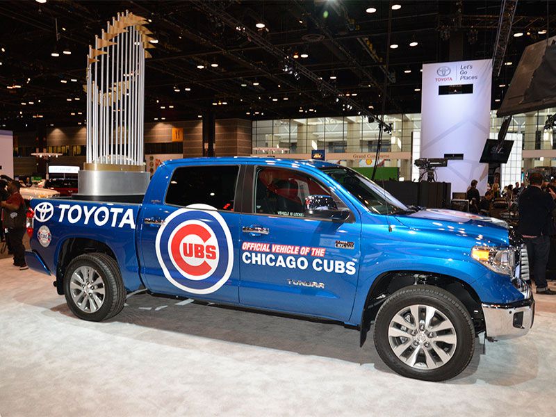 Chicago Cubs Toyota Tundra NewspressUSA ・  Photo by Newspress USA