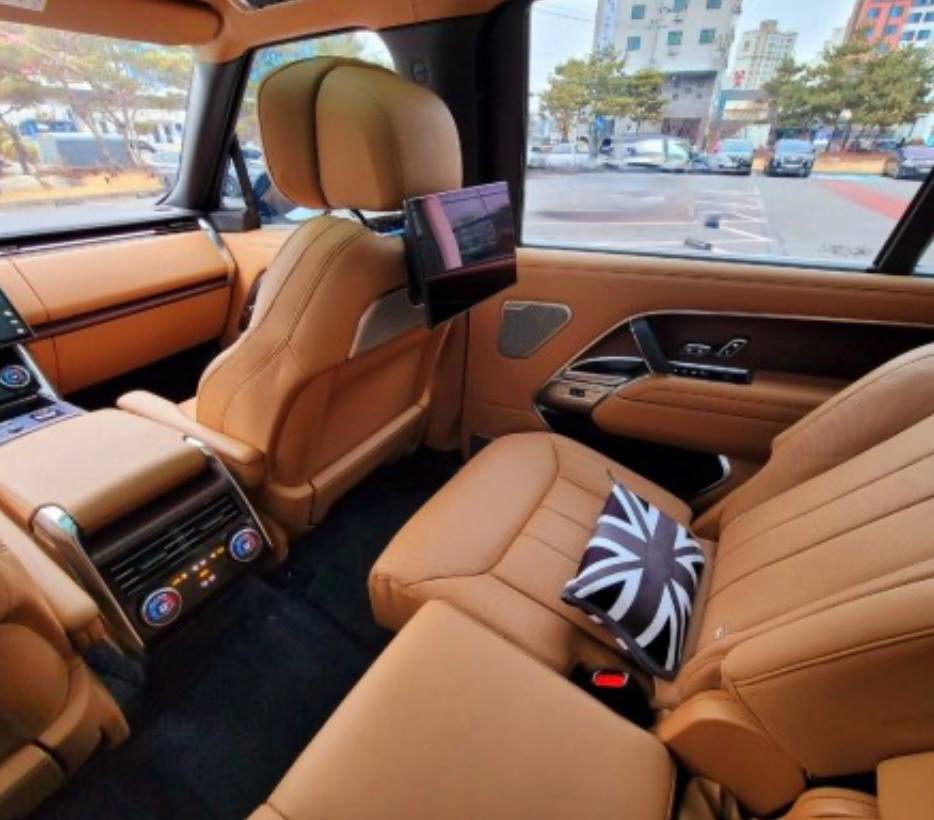 Дополнительное изображение Range Rover 5th Gen P530 AB LWB clrbz6dkilyxs0b15wf0m80jy