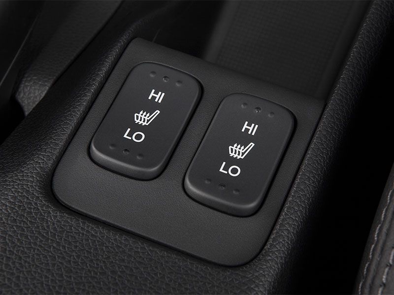 2016 Honda Fit interior heated seat button ・  Photo by Honda 