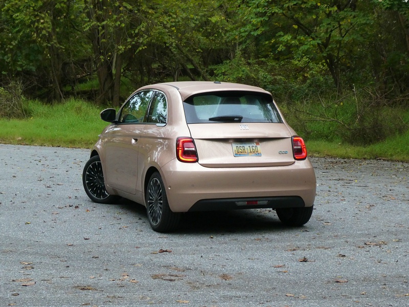 2024 Fiat 500e Inspired by Beauty ・  Photo by Brady Holt 