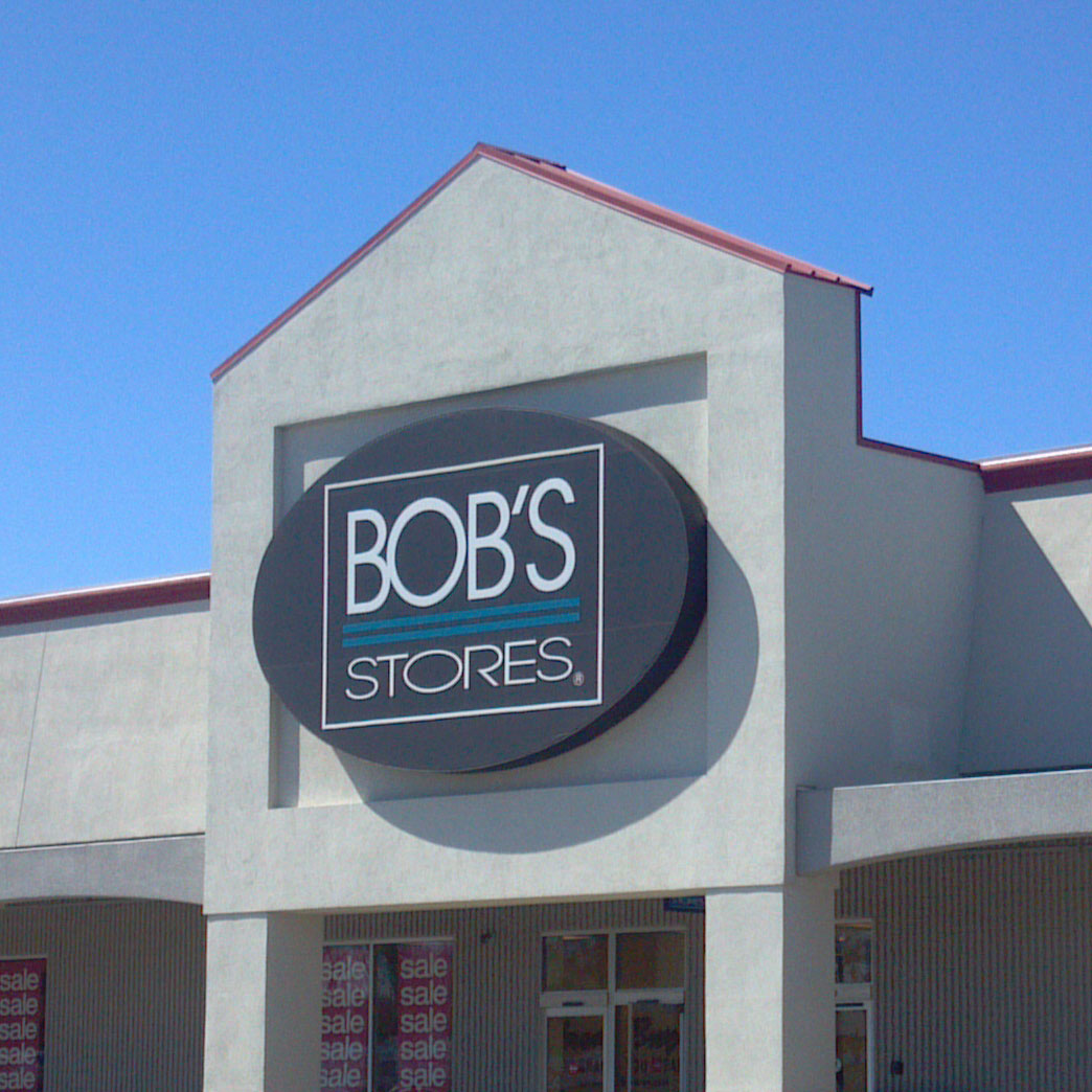 Bob's shoe store outlet franklin ma