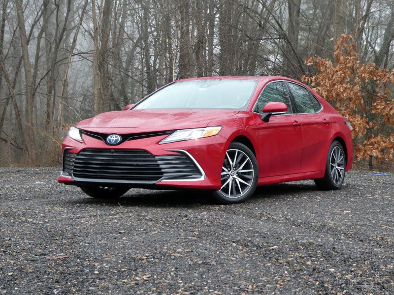 2024 Toyota Camry Hybrid Performance, HP & Engine Options