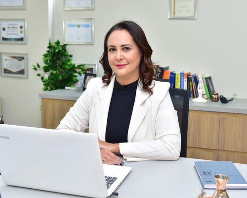 Dra. Luciana Castro