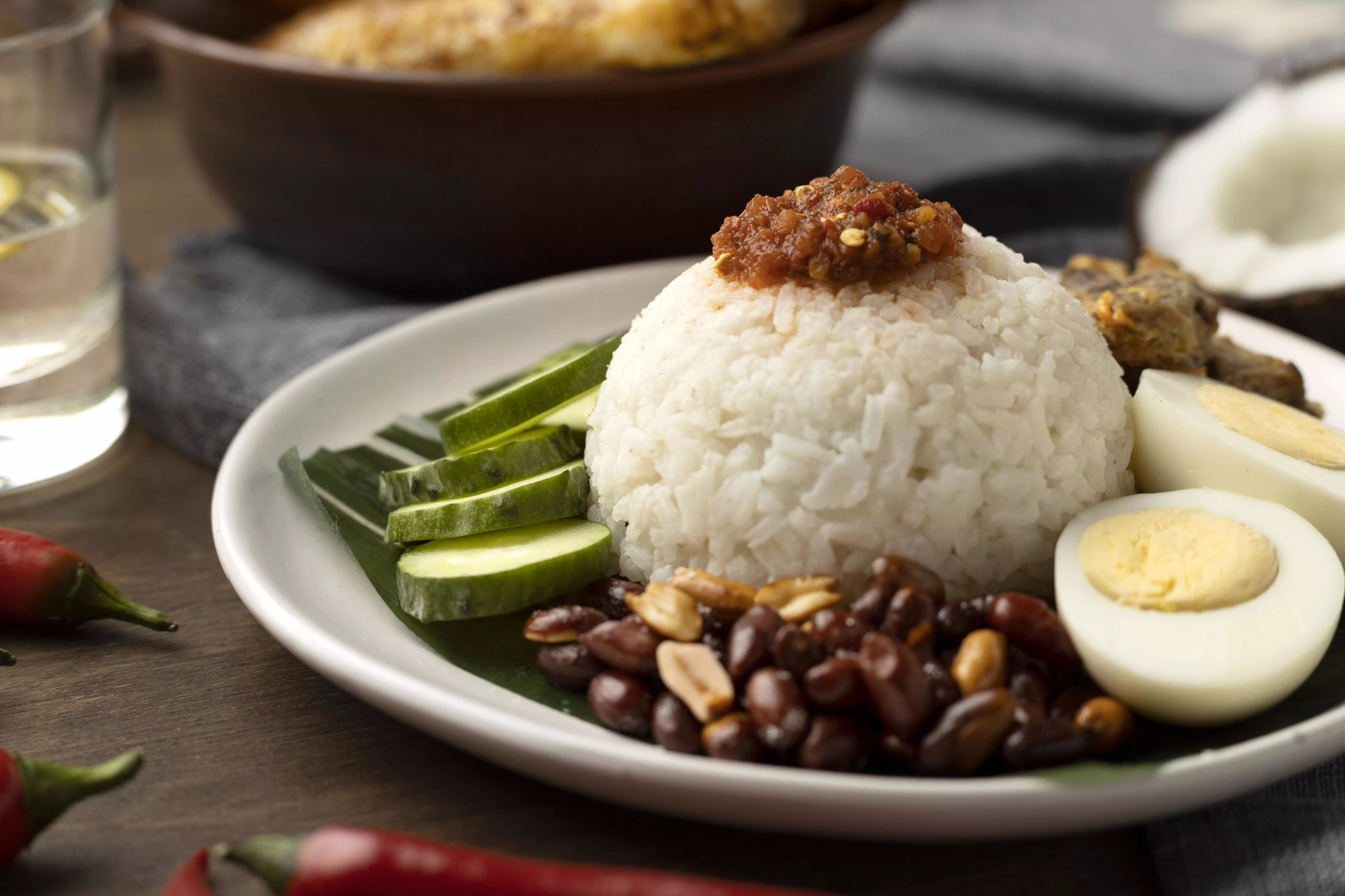Pengalaman Kuliner Sehat di Bandung: Menikmati Makanan Khas yang Lezat dan Bergizi