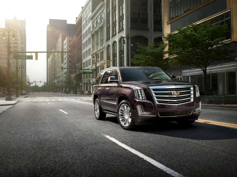 cadillac escalade platinum ・  Photo by Cadillac