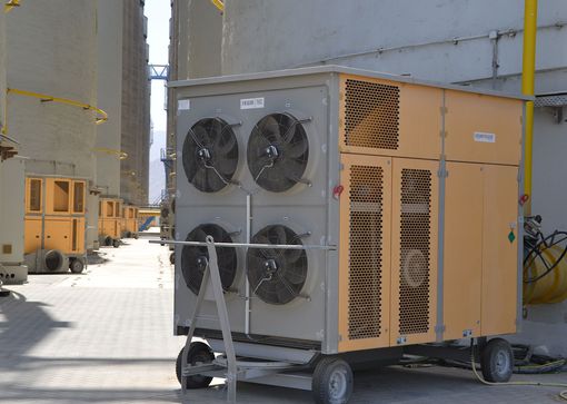 Cooling rice and corn in the United Arab Emirates