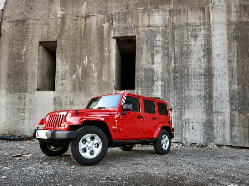 2015 Jeep Wrangler Unlimited Sahara ・  Photo by Benjamin Hunting