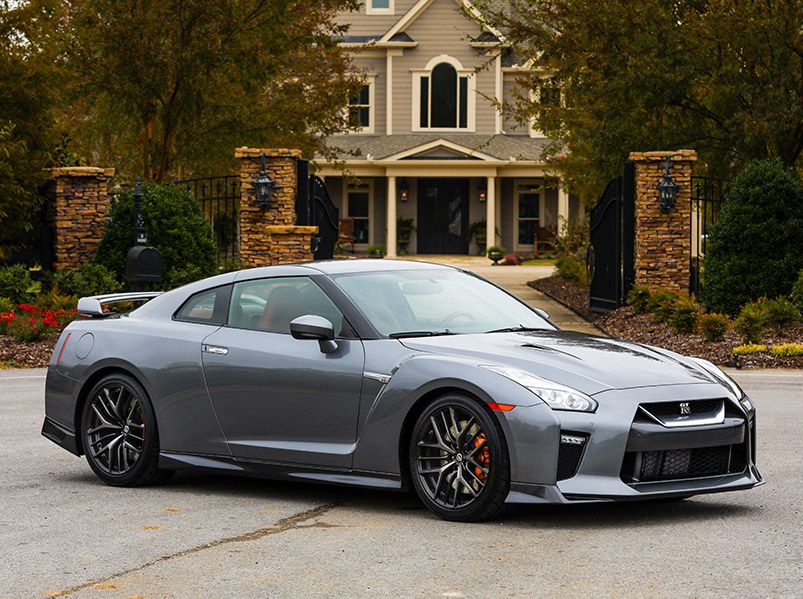 2018 Nissan GTR front three quarter parked ・  Photo by Nissan 