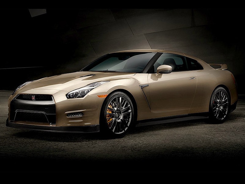 2016 Nissan GT-R 45th Anniversary Gold Edition ・  Photo by Nissan USA