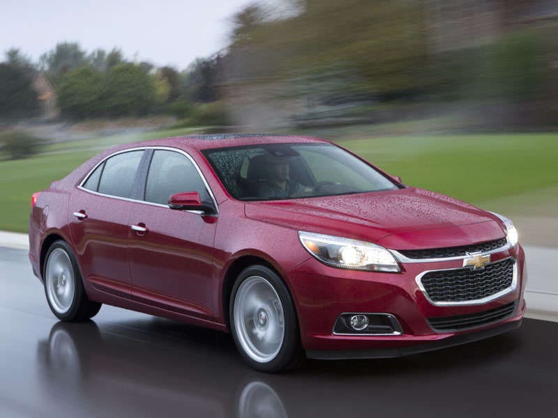 2015 Chevrolet Malibu LTZ Butte Red Front Quarter Right 