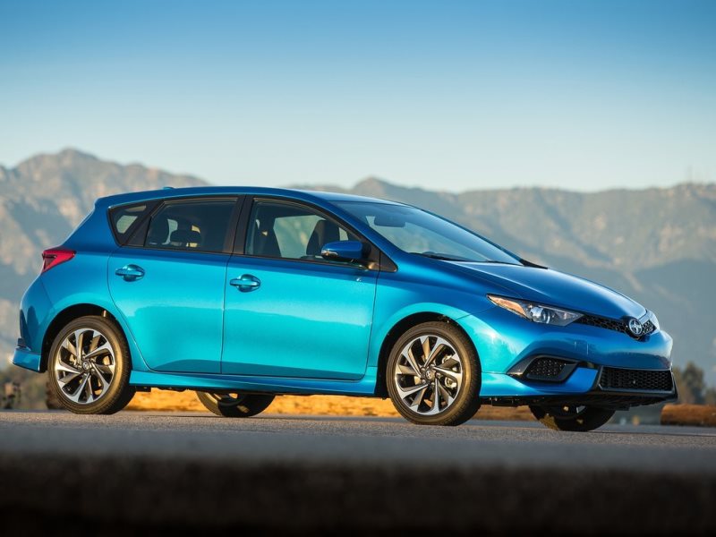 2016 Scion iM ・  Photo by Toyota 