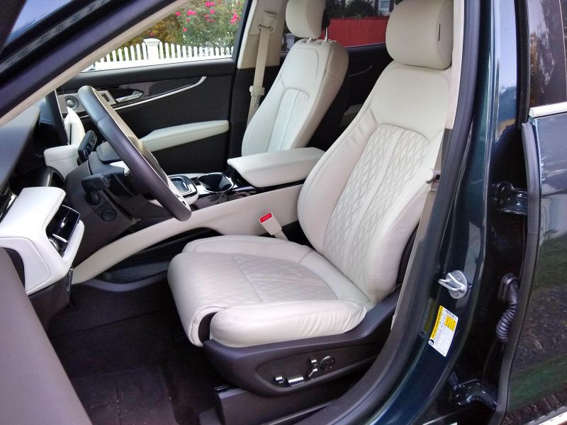 2021 Lincoln Nautilus vs. 2021 Lexus RX 350 Autobytel