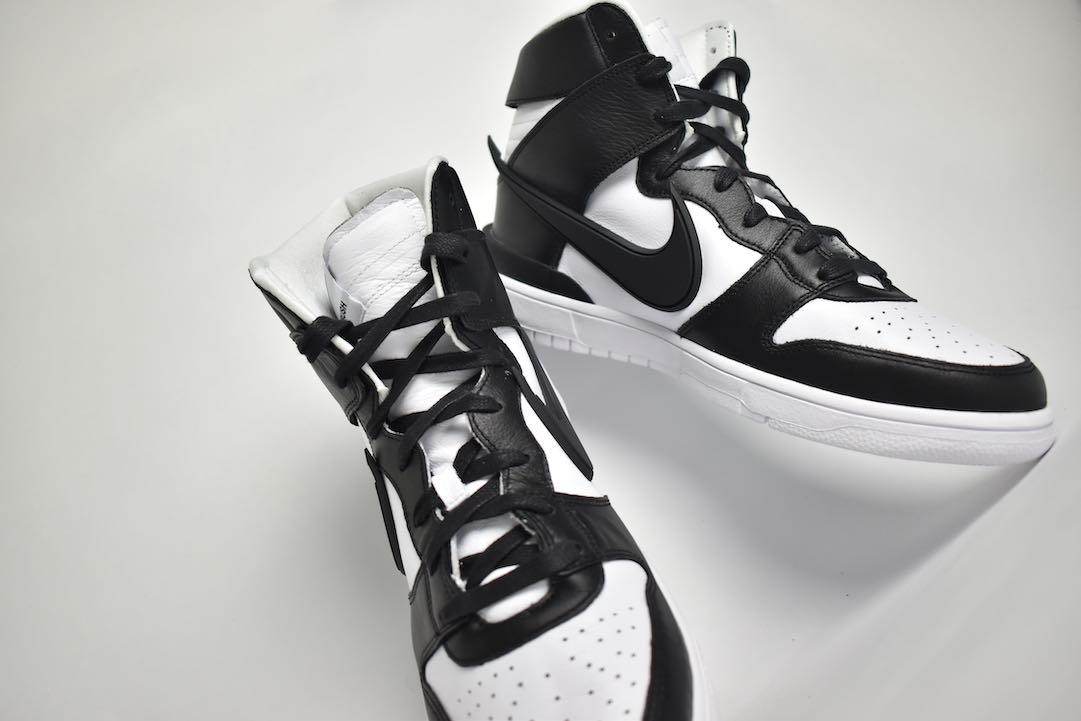 Nike Dunk High  Ambush Black White