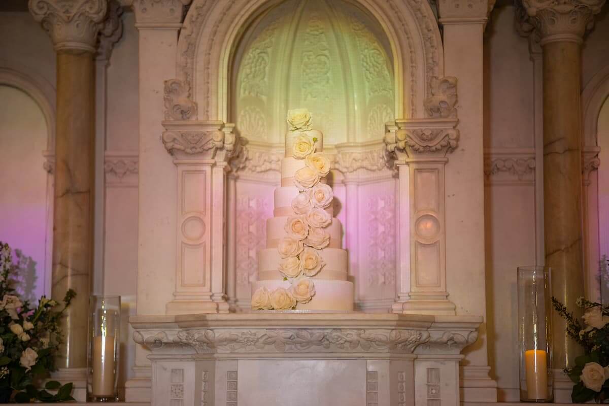 cake on altar 
