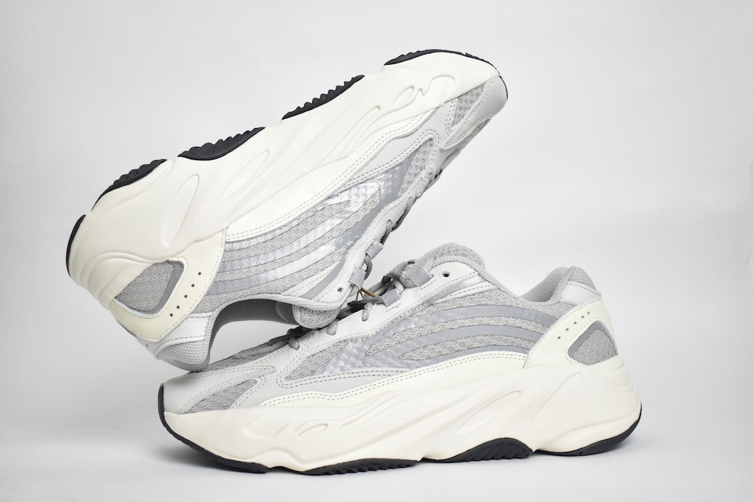 adidas Yeezy Boost 700 V2 Static Sneaker Club Colombia