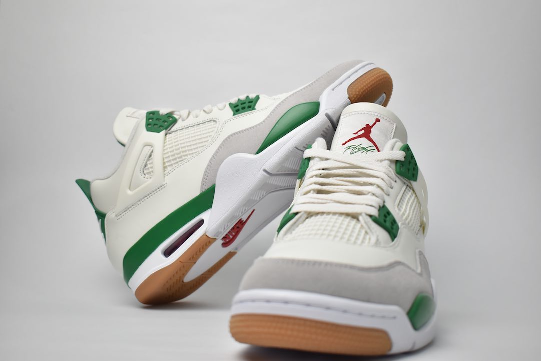 Jordan 4 Retro SB Pine Green