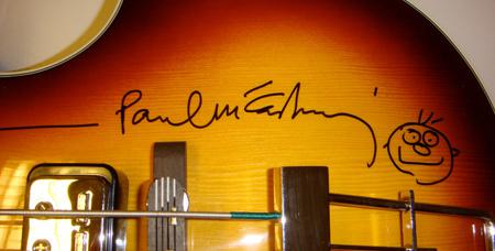 Paul McCartney | News | UPDATED: Paul's Donated Signed Hofner Bass ...