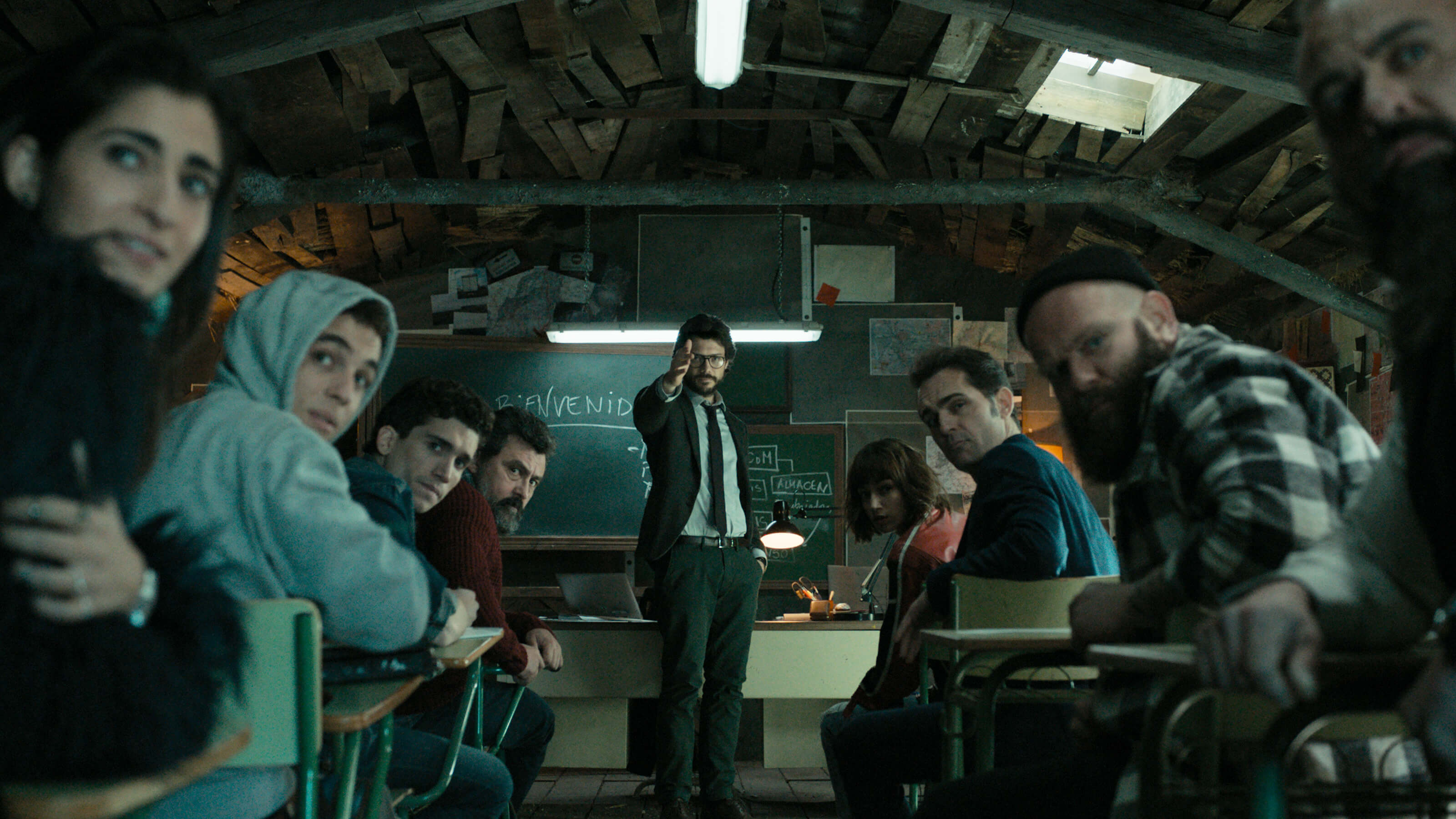 Бумажный д. Бумажный дом la casa de papel.