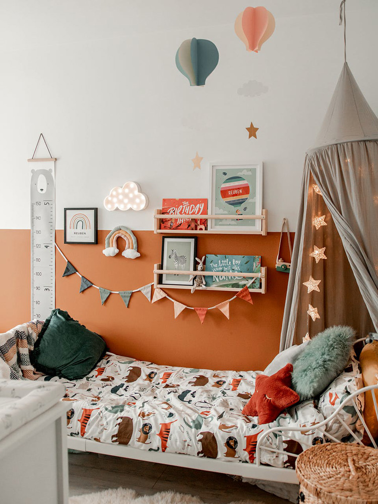 Orange kids bedroom new arrivals