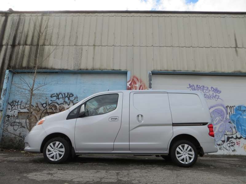 2013 Nissan NV200 Cargo Van Road Test And Review | Autobytel