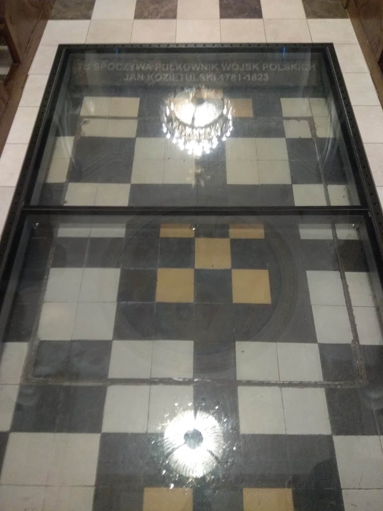 Ciepły dom Ciepły kościół Belsk Duży, Parafia Św. Trójcy, kościół