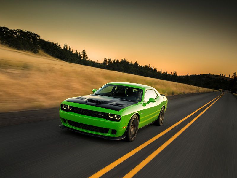 2016 Dodge Challenger SRT Hellcat ・  Photo by Dodge 