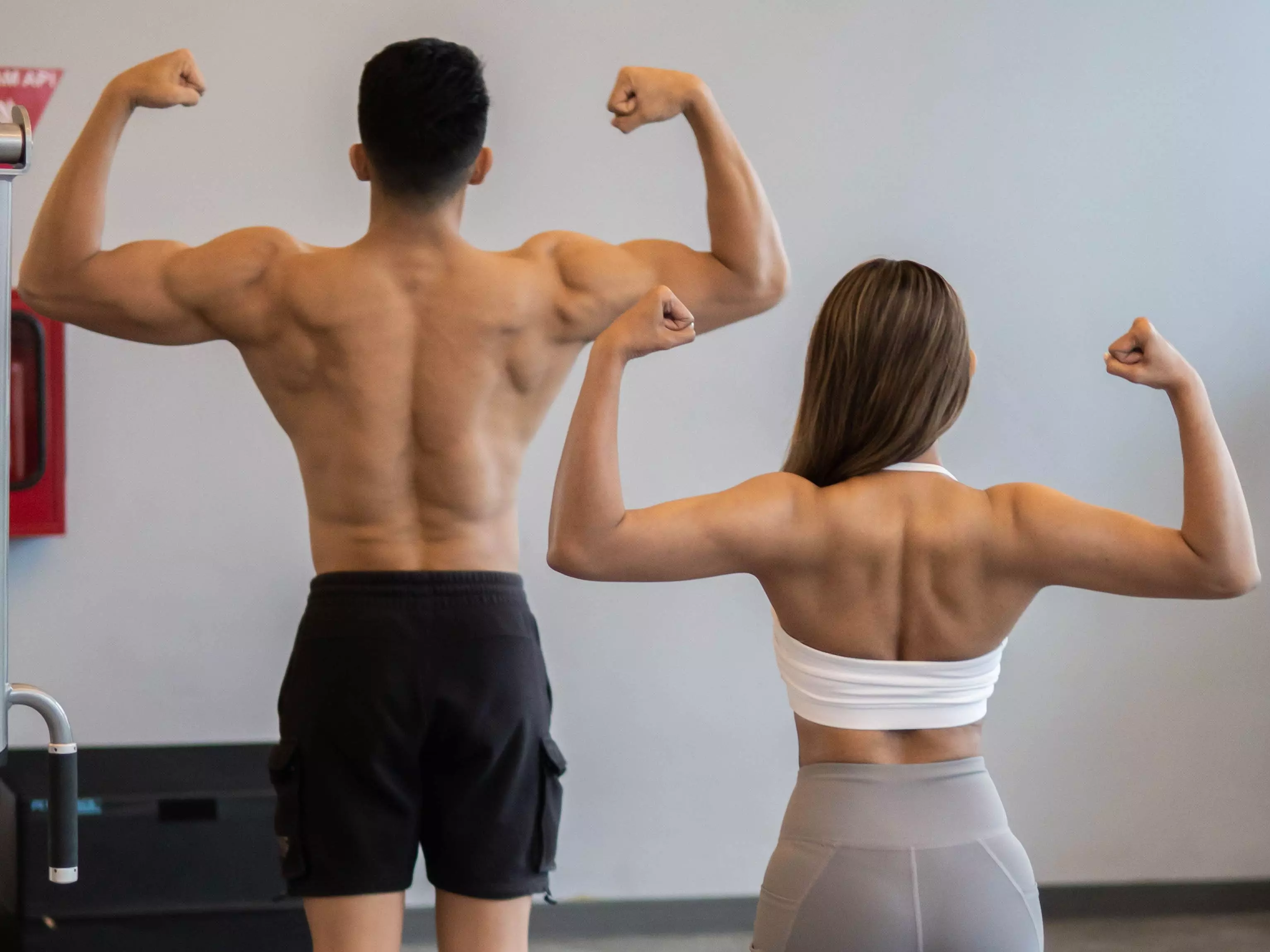 8 Latihan Tricep Tanpa Alat untuk Membesarkan Otot dengan Efektif