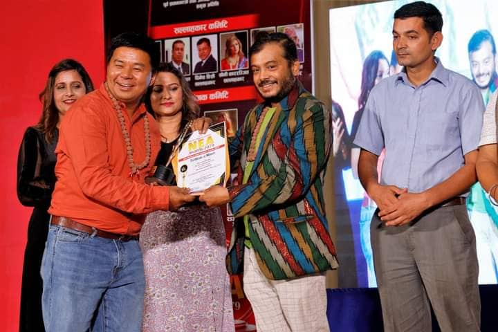 Dhan Bahadur Gurung_Flute Award nea.jpg