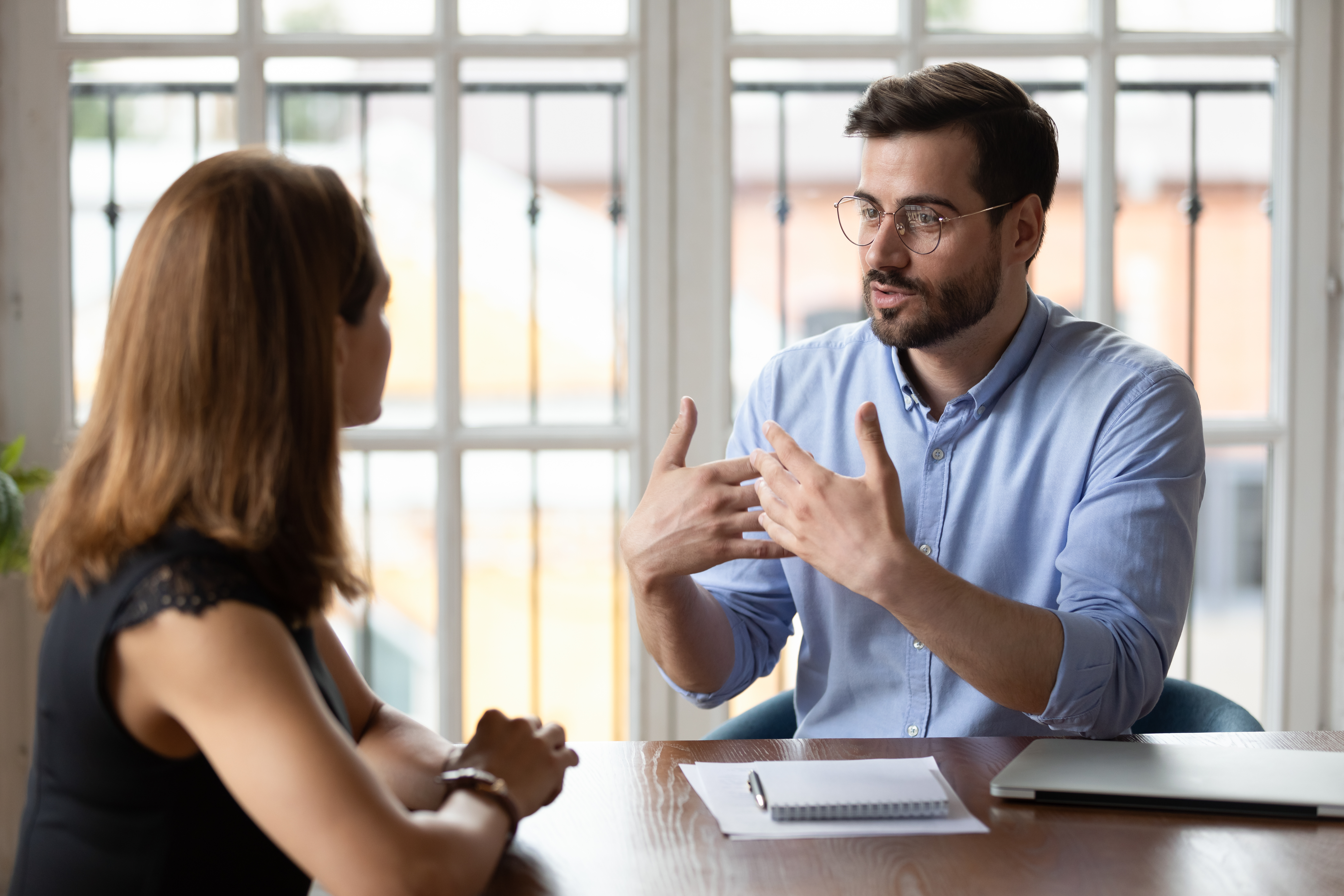 Client and agent discussing real estate