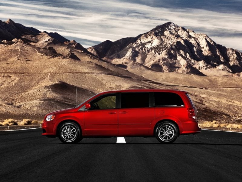 The Best Minivans For Moms | Autobytel