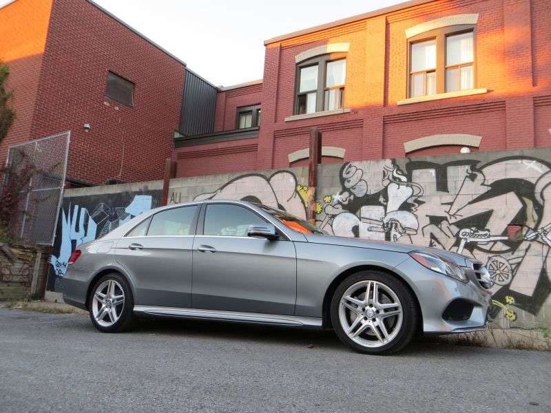 This 2014 Mercedes E350 Feature Blew My Mind! - m8cdfjf