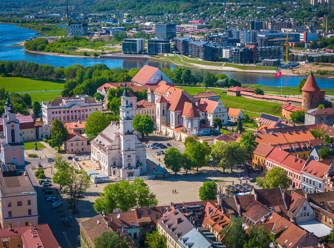 international banking in lithuania.jpg