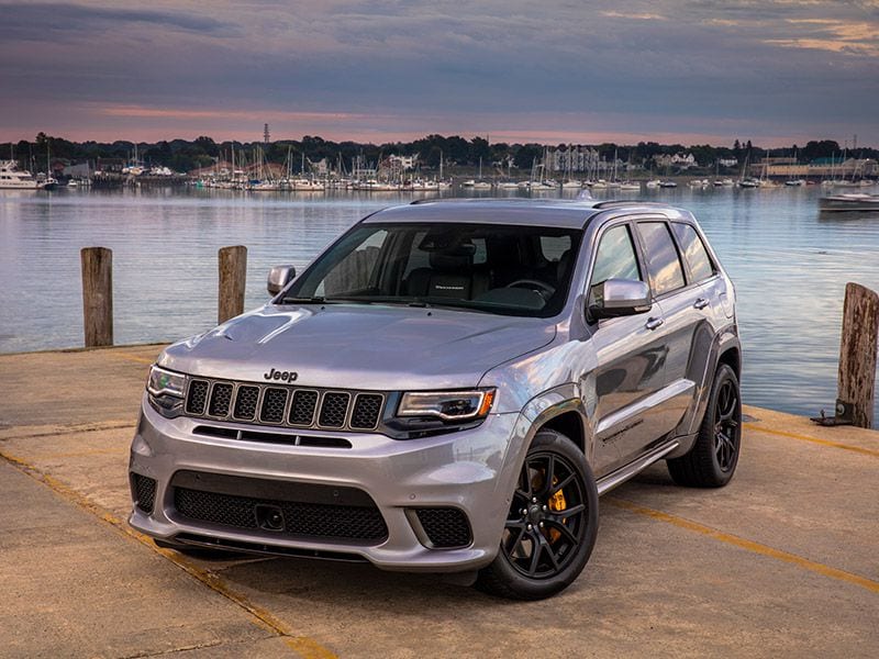 2020 Jeep Grand Cherokee Trackhawk front three quarter ・  Photo by Fiat Chrysler Automobiles 