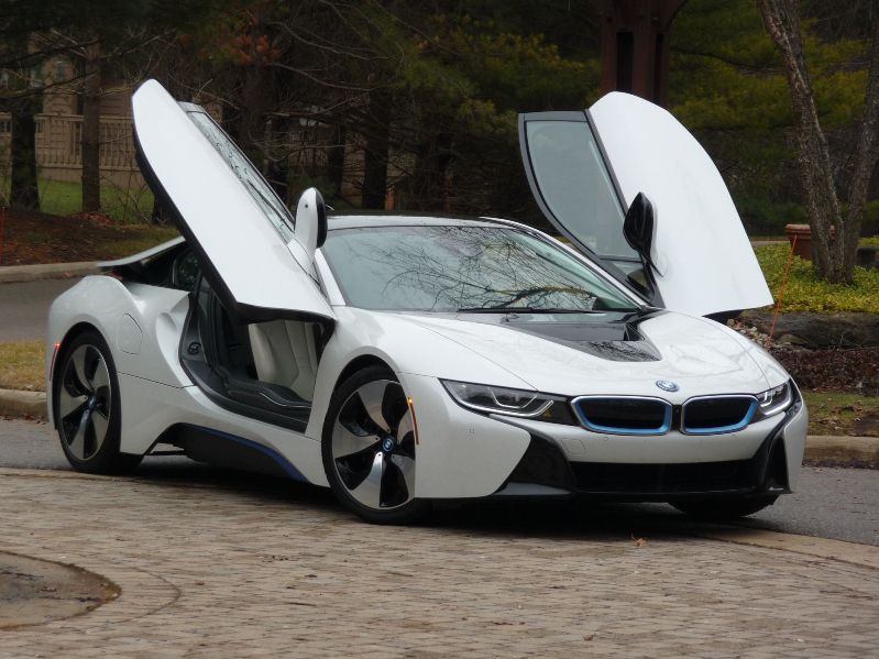 2017 BMW i8 Review Autobytel