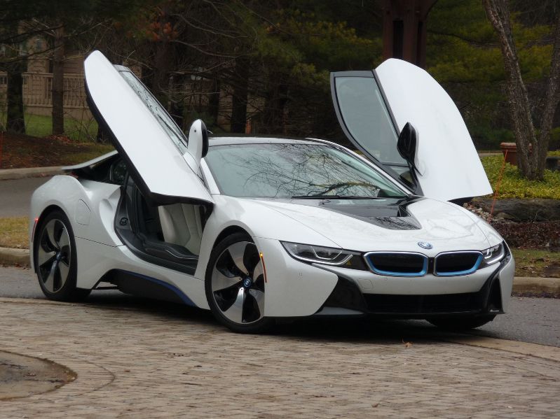 2017 BMW i8 Coupe Exterior Photos