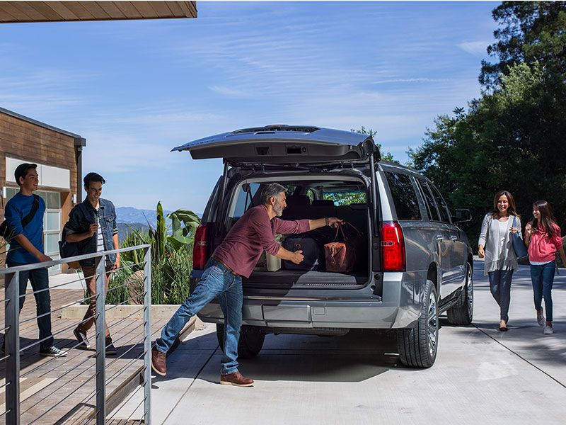 2019 Chevrolet Suburban ・  Photo by General Motors