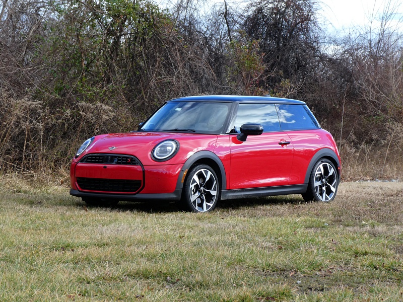 2025 Mini Cooper S ・  Photo by Brady Holt