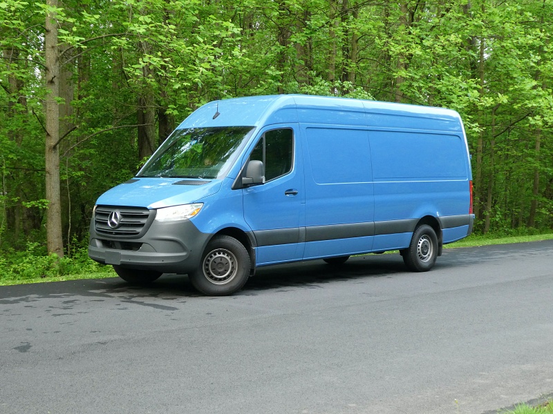 2023 Mercedes-Benz Sprinter to Go With Four Cylinders Only - The