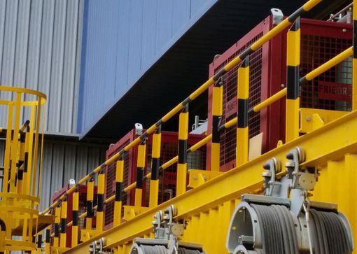 Les climatiseurs pour grues servent ici à la protection des pièces électroniques de la grue.