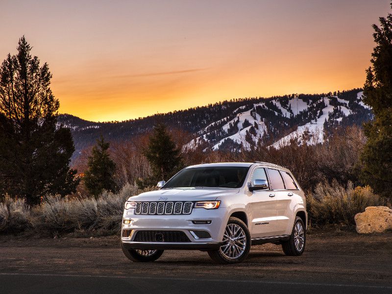 2018-Jeep-Grand-Cherokee.jpg