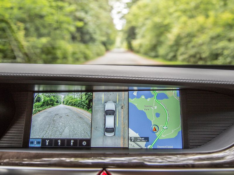 2018 Genesis G90 surroundview camera and nav ・  Photo by Genesis