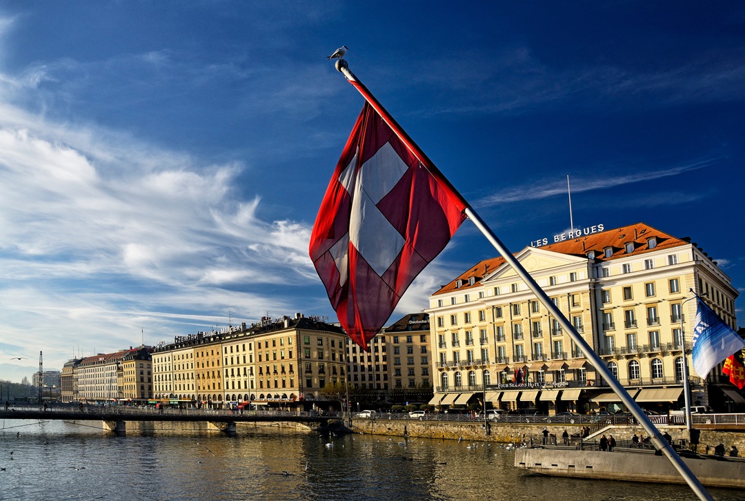 Switzerland Offshore Bank Account in 2024 (Detailed Guide)