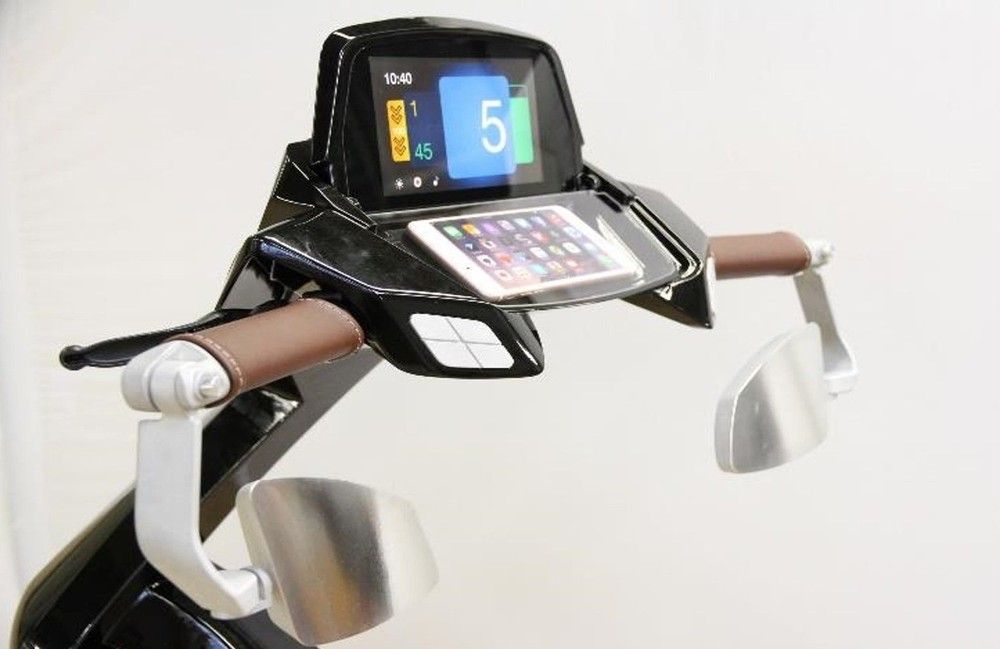 Cockpit mit Bedienelementen, Touchscreen, Stellelementent