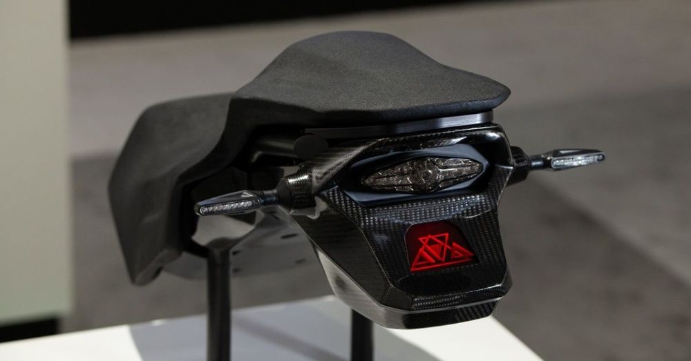 Motorcycle tail light