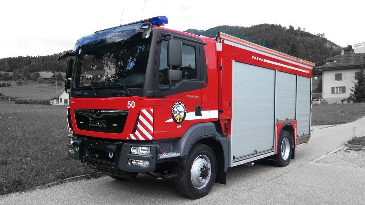 Mood image Vogt fire engine on grayed-out background