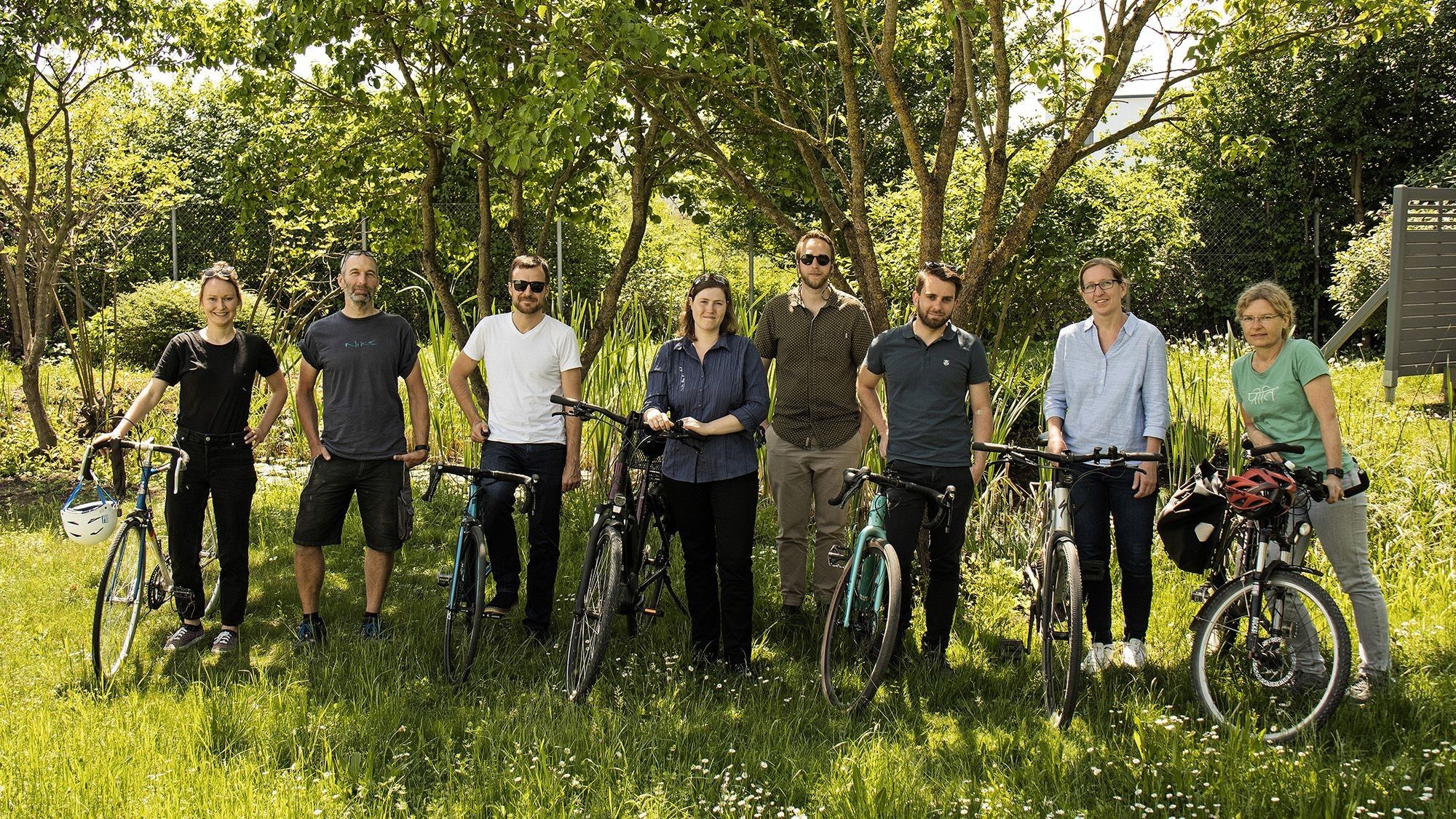 Group picture with bicycles